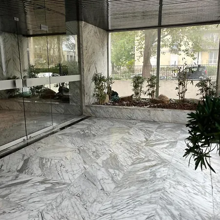 Apartamento Terrasse Avec Vue, Proche Bercy-paris, 3 Pieces Spacieux Et Confort *